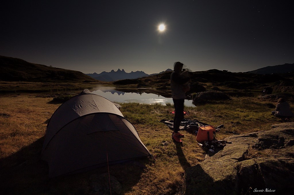 bivouac en montagne  nocturne savoie nature