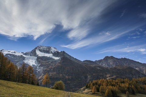 Nuages sur le mont pourri savoie nature