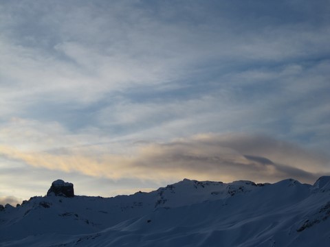la pierra menta au couchant