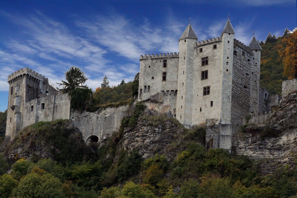 miolans chateau retouche