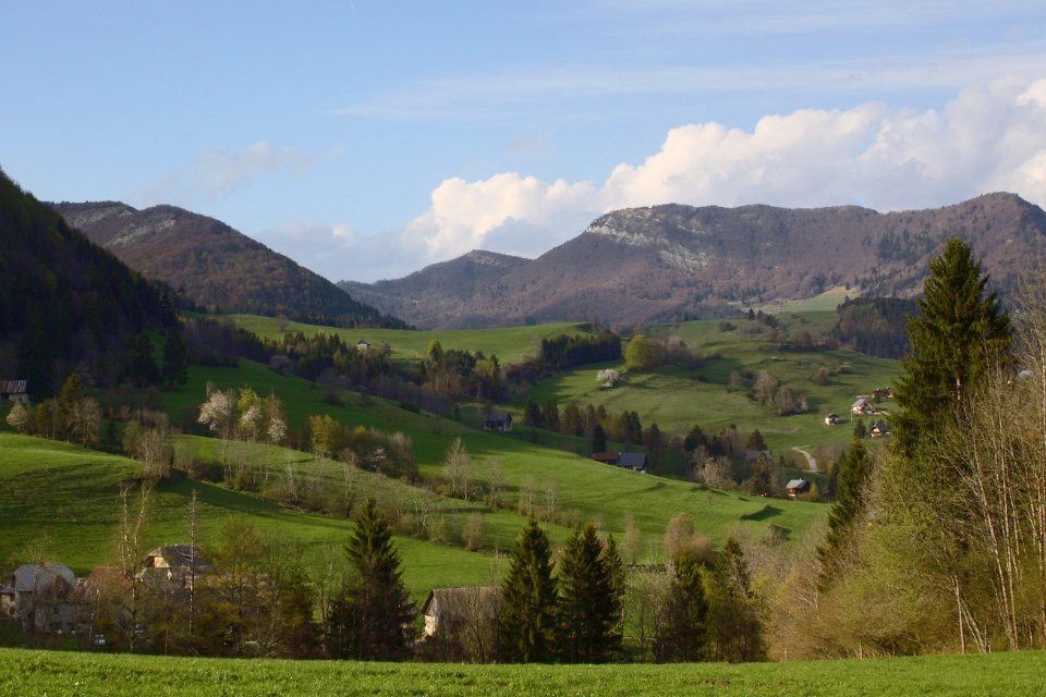 Entremonts
