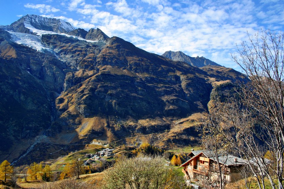 monal octobre 004 2