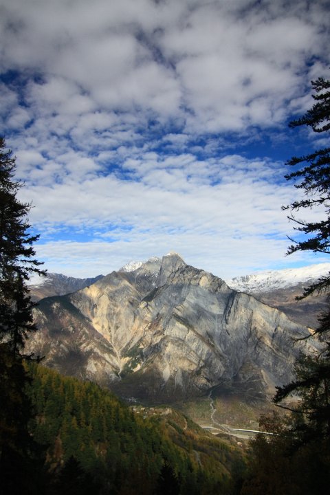croix des tetes depuis montrich 20