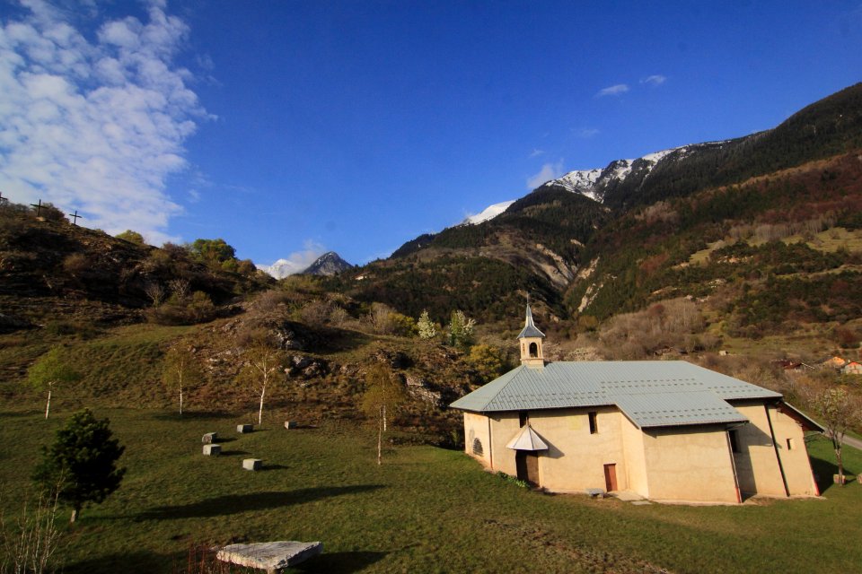 croix des tetes montdenis10
