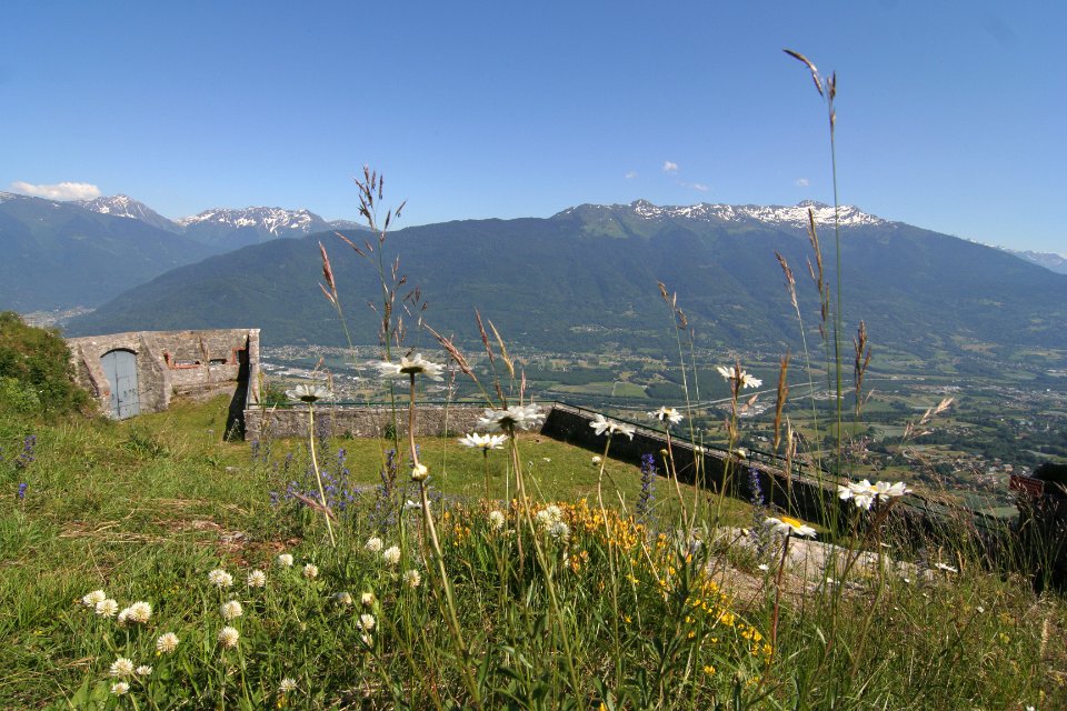 Tamie belvedere sur combe de savoie