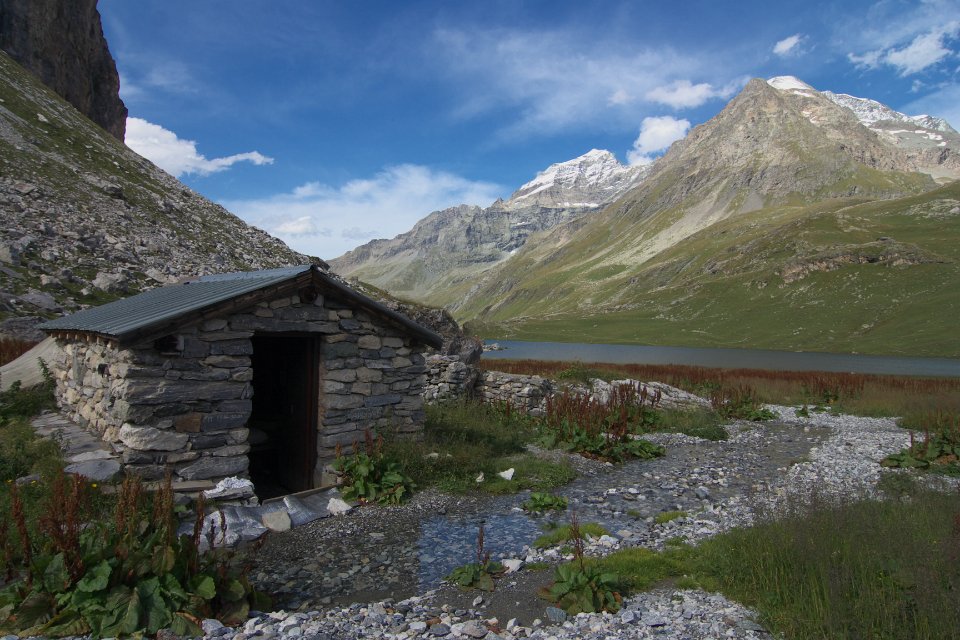 abri de berger au pied du mont pourri