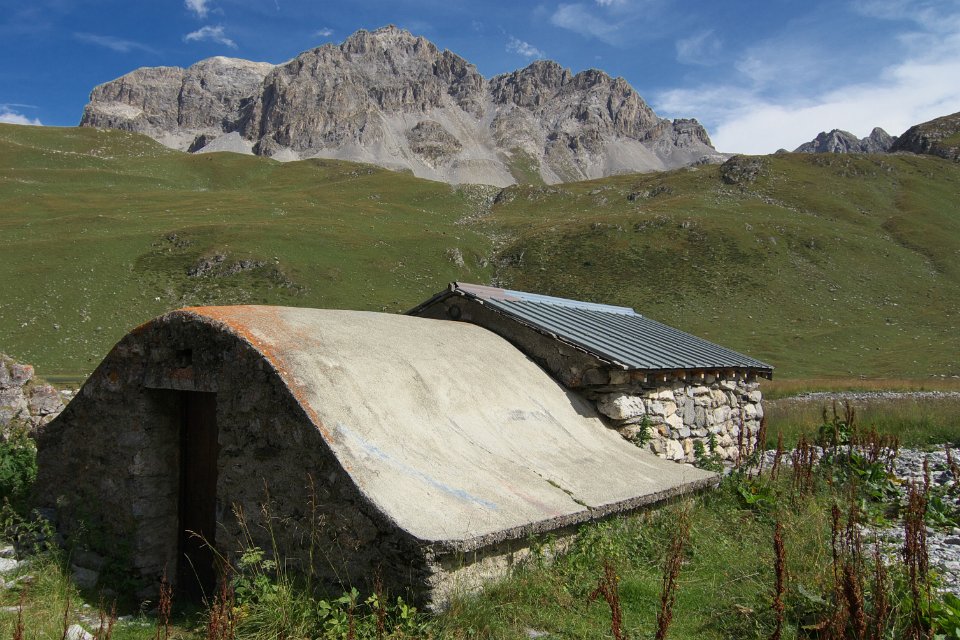 refuge en chapeau de gendarme