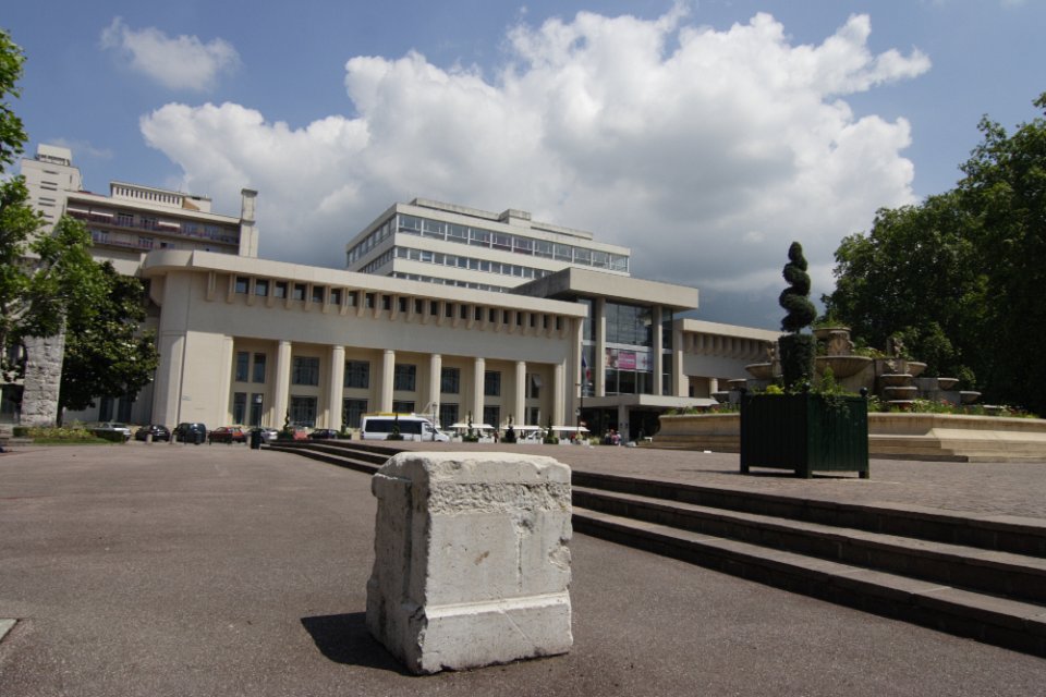Aix les thermes 01