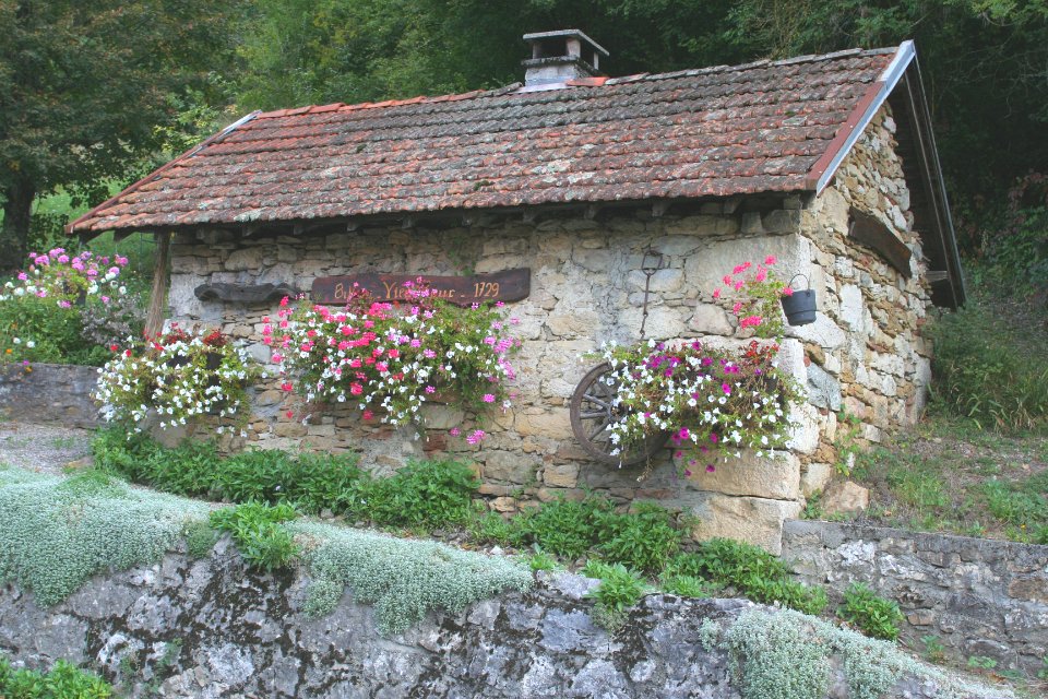 Conjux vieux four 1729 03